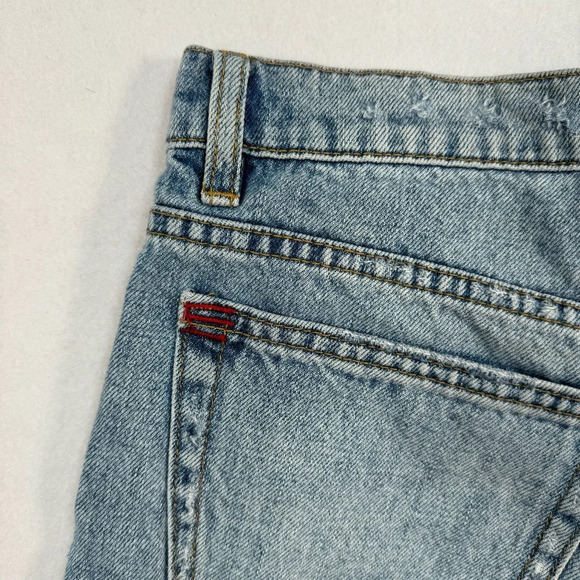 BDG Essential Mid Rise Cut Off Jean Shorts Womens Size 27 Light Wash - Picture 10 of 10